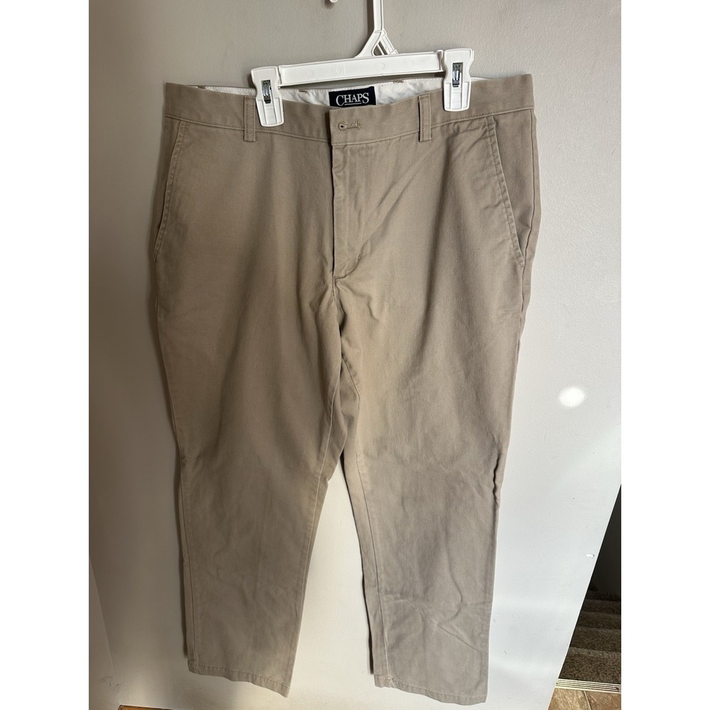 Chaps Casual Dress Pants Mens Beige Tan Khaki Chino Flat Front Cotton 34x32 NICE - Picture 2 of 9